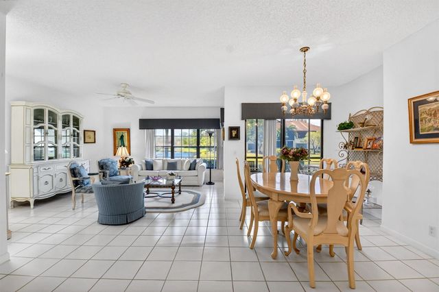 3281 Jog Park Drive, Greenacres, FL 33467
