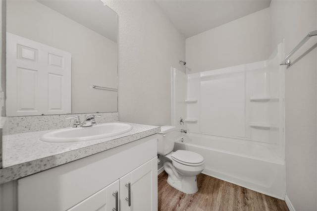 3602 Conquest Circle, Texas City, TX 77591
