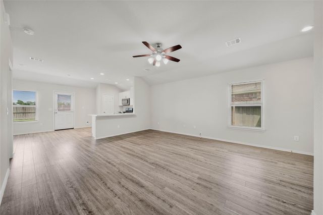 3602 Conquest Circle, Texas City, TX 77591