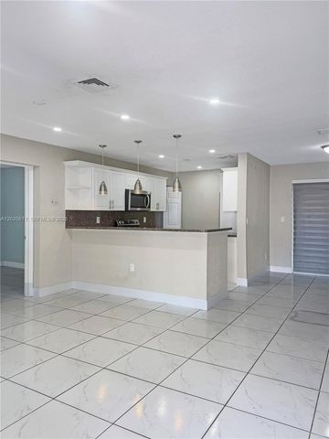 17311 NW 49th Ave, Miami Gardens, FL 33055