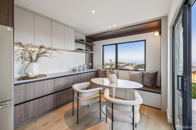 11 Sherwood Court, San Francisco, CA 94127