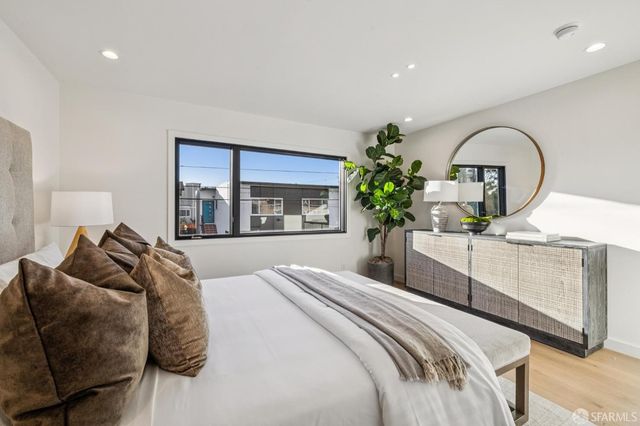 11 Sherwood Court, San Francisco, CA 94127