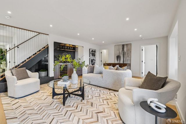 11 Sherwood Court, San Francisco, CA 94127