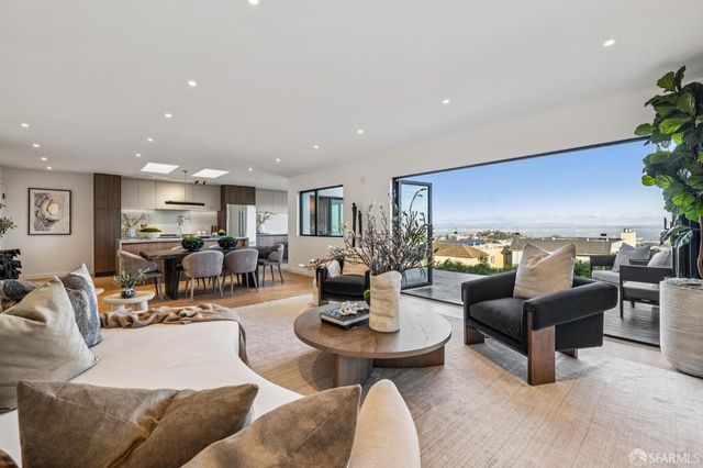 11 Sherwood Court, San Francisco, CA 94127