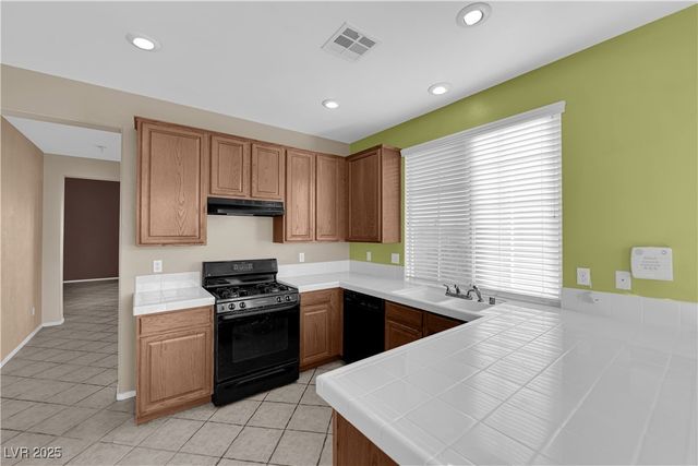 5030 Great Abaco Street, North Las Vegas, NV 89031