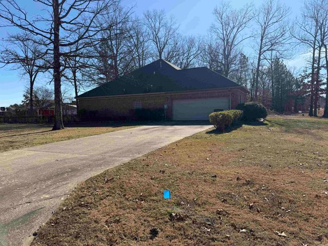 1325 Homestead, White Hall, AR 71602