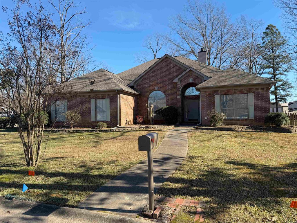1325 Homestead, White Hall, AR 71602