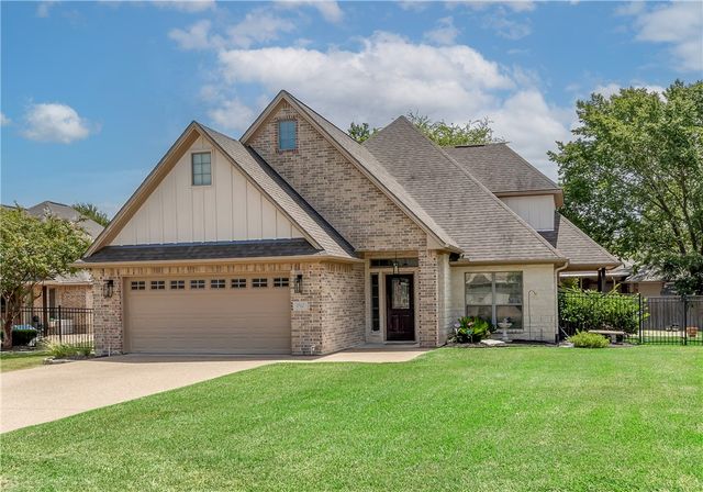 1742 Creekside Circle, College Station, TX 77845