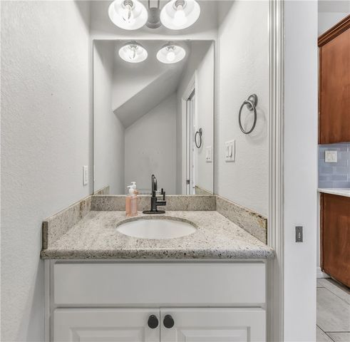 1742 Creekside Circle, College Station, TX 77845