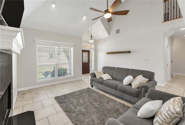 1742 Creekside Circle, College Station, TX 77845