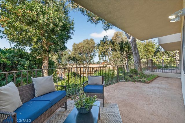11 Via San Remo, Rancho Palos Verdes, CA 90275