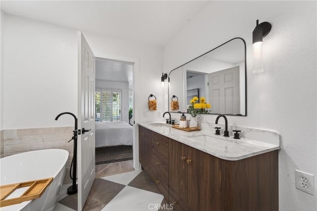 11 Via San Remo, Rancho Palos Verdes, CA 90275