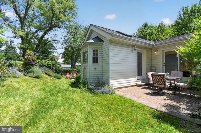 7941 HARWOOD PL, Springfield, VA 22152