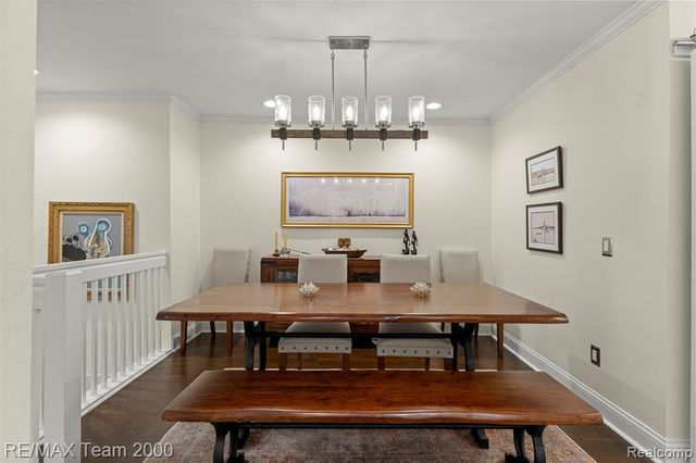 23 W Village Lane 51R, Dearborn, MI 48124