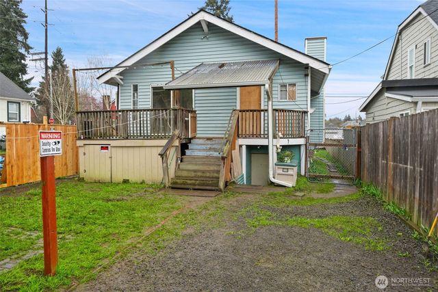 839 10th Street, Bremerton, WA 98337