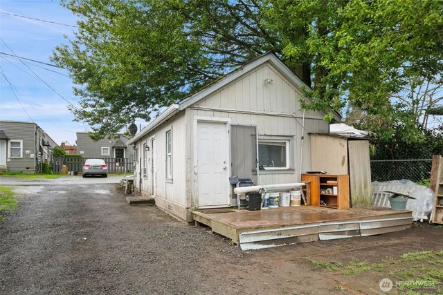 839 10th Street, Bremerton, WA 98337