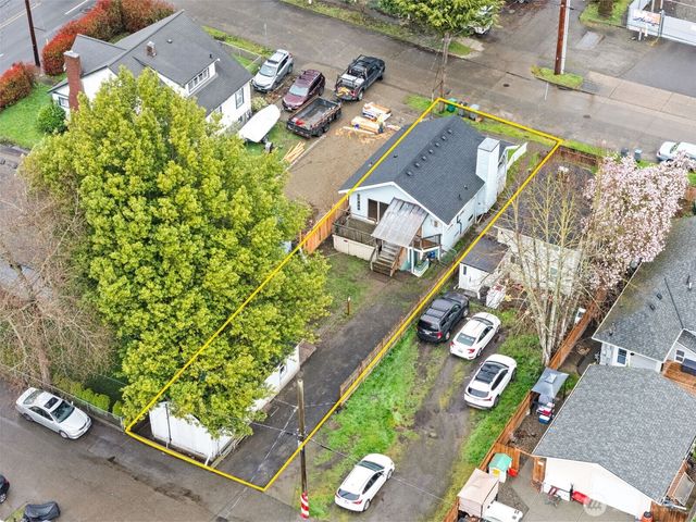 839 10th Street, Bremerton, WA 98337