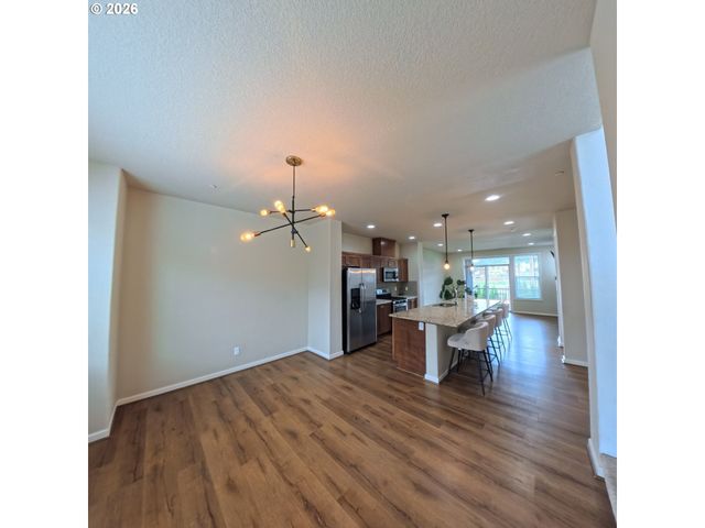 13736 Sw SILENT FOX Ter, Sherwood, OR 97140