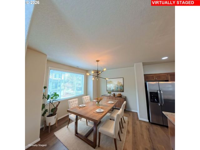 13736 Sw SILENT FOX Ter, Sherwood, OR 97140