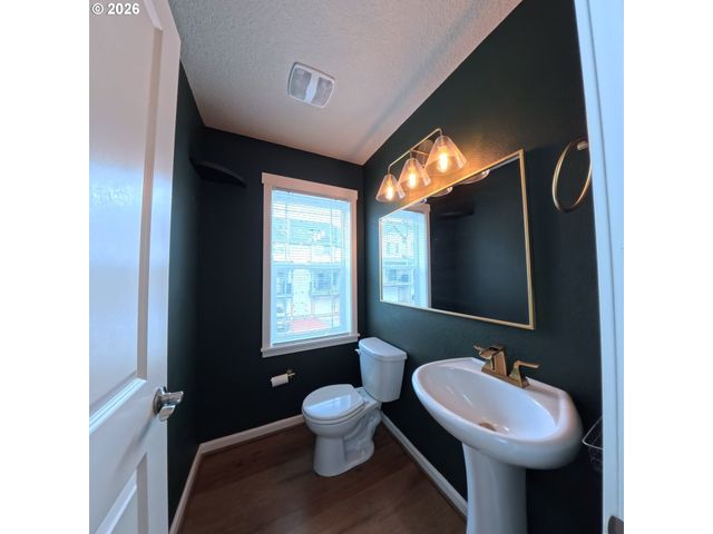 13736 Sw SILENT FOX Ter, Sherwood, OR 97140