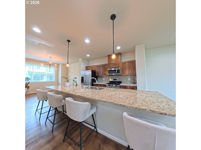 13736 Sw SILENT FOX Ter, Sherwood, OR 97140