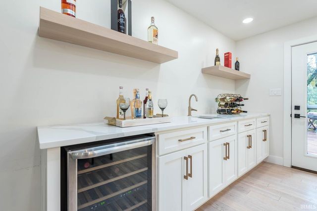 621 S Pleasant Ridge Drive, Bloomington, IN 47401