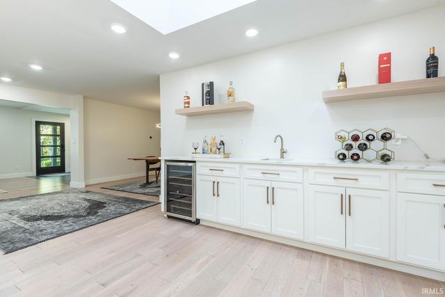 621 S Pleasant Ridge Drive, Bloomington, IN 47401