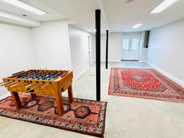 621 S Pleasant Ridge Drive, Bloomington, IN 47401