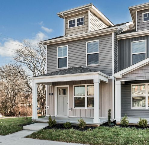 101 Quarry Point Dr, Clarksville, TN 37043