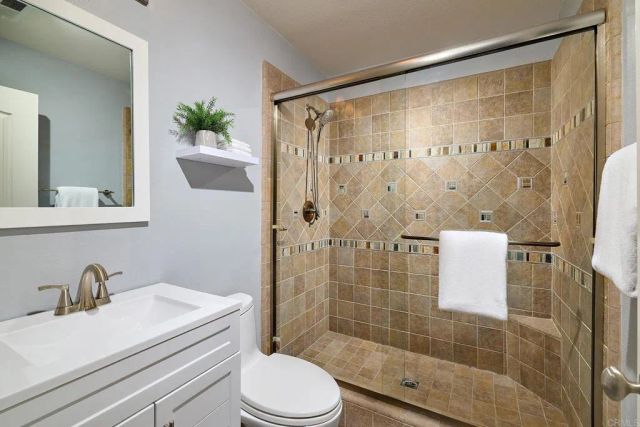 2266 AVENTURINE PLACE, Carlsbad, CA 92009