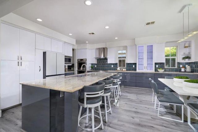 2266 AVENTURINE PLACE, Carlsbad, CA 92009