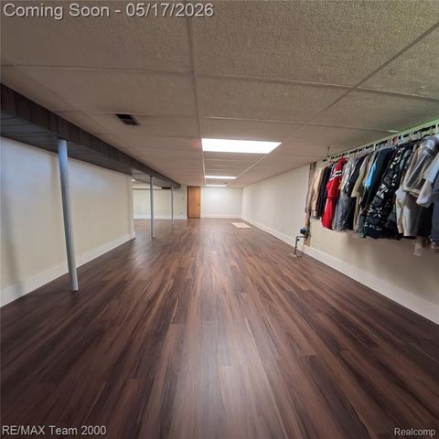 2104 Whittier Road, Ypsilanti, MI 48197