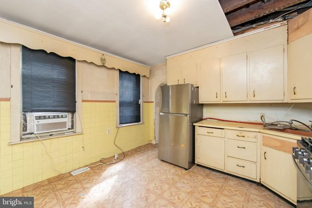 1023 N 32ND ST, Camden, NJ 08105