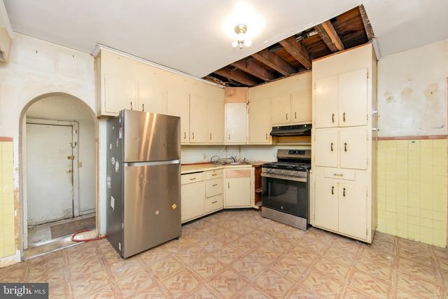 1023 N 32ND ST, Camden, NJ 08105