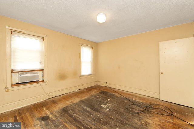 1023 N 32ND ST, Camden, NJ 08105