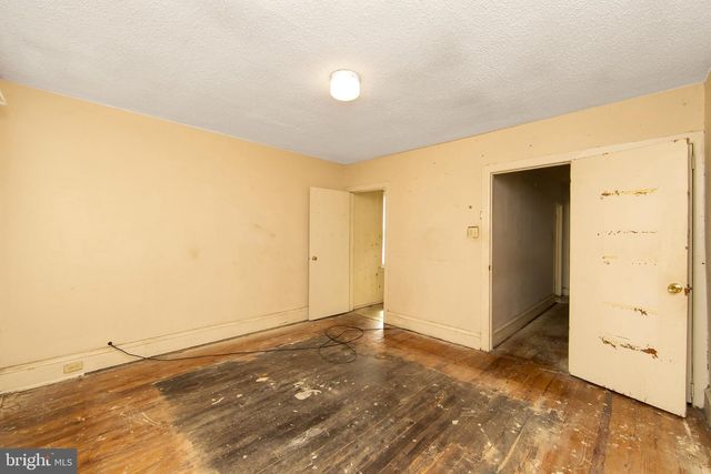 1023 N 32ND ST, Camden, NJ 08105