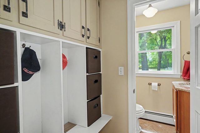 42 Cherlyn Dr, Northborough, MA 01532