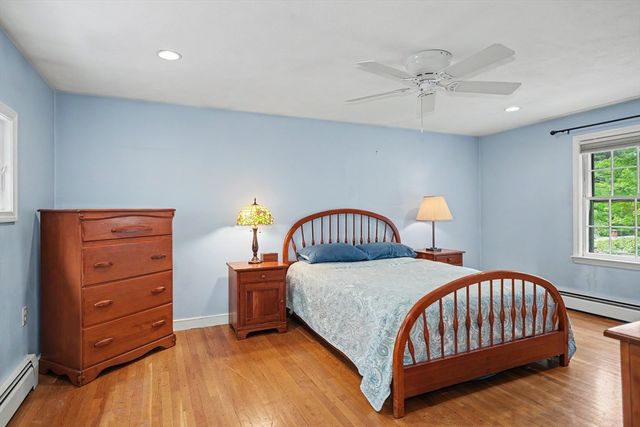 42 Cherlyn Dr, Northborough, MA 01532
