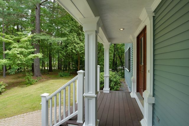 42 Cherlyn Dr, Northborough, MA 01532