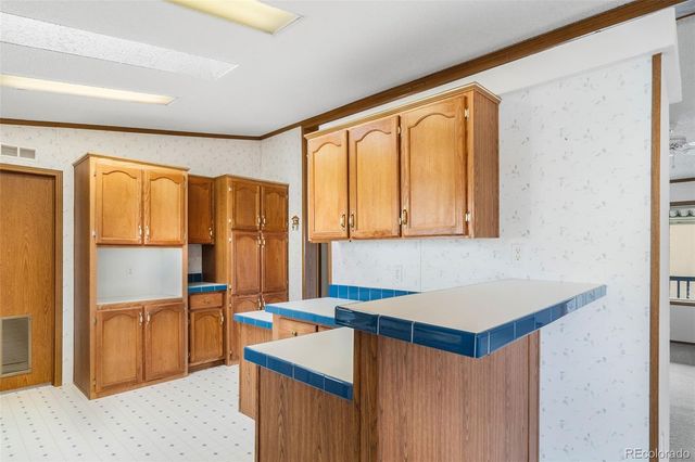 3305 S Dale Court, Englewood, CO 80110