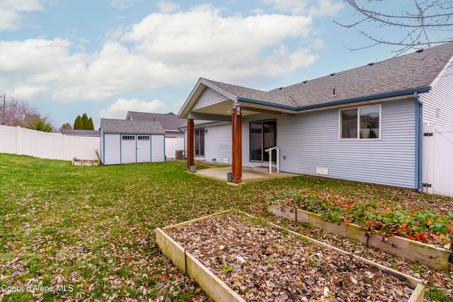 3991 N SLAZENGER LN, Post Falls, ID 83854