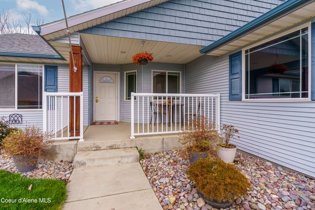 3991 N SLAZENGER LN, Post Falls, ID 83854