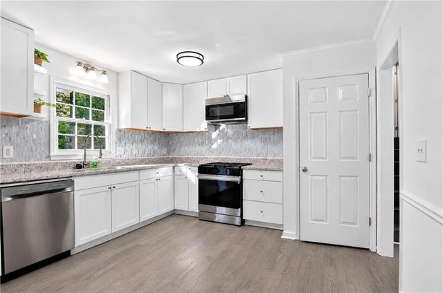 2705 Horseshoe Creek Drive SW, Marietta, GA 30064