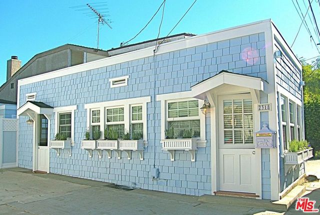 2318 Strongs Drive, Venice, CA 90291