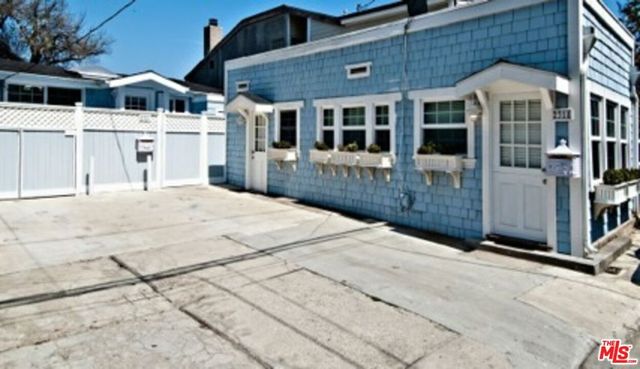 2318 Strongs Drive, Venice, CA 90291