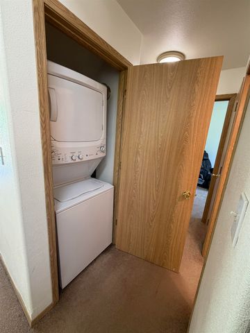 1340 HELDIVER STREET, Fairbanks, AK 99709