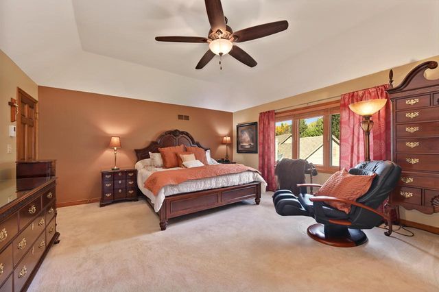 19775 Trilby COURT, Brookfield, WI 53045