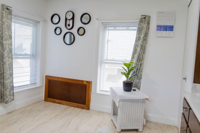35 Peck St, Attleboro, MA 02703