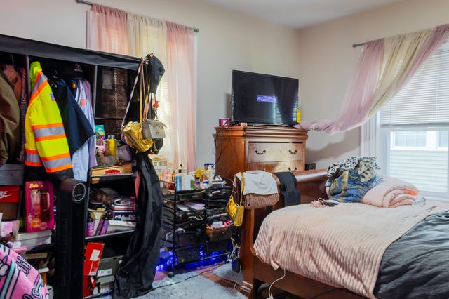 35 Peck St, Attleboro, MA 02703