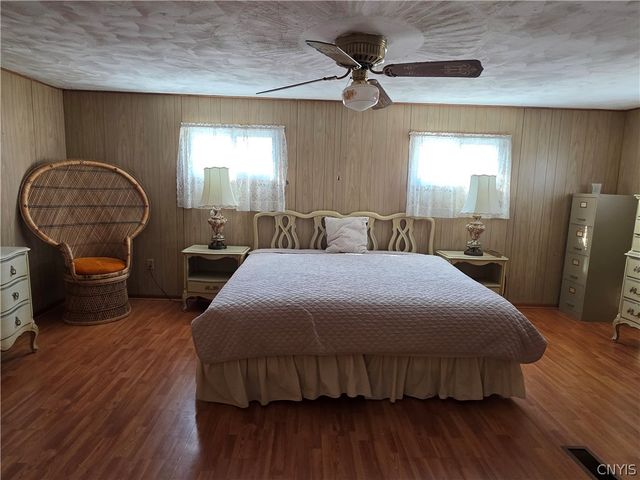 1124 Hammond Avenue, Utica, NY 13501